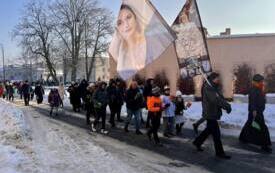 Galeria aktualności Barwny Orszak Trzech Kr&oacute;li przeszedł ulicami Płońska 13