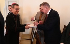 Galeria aktualności Spotkanie świąteczno-noworoczne samorządowc&oacute;w Diecezji Płockiej 10
