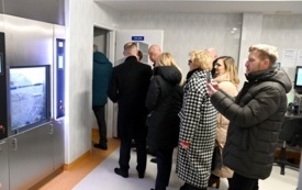 Galeria aktualności Płoński szpital z nowymi karetkami i sprzętem medycznym 8
