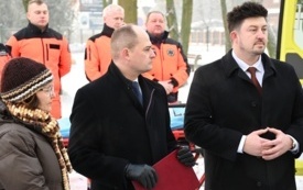 Galeria aktualności Płoński szpital z nowymi karetkami i sprzętem medycznym 14