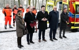 Galeria aktualności Płoński szpital z nowymi karetkami i sprzętem medycznym 15