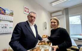 Galeria aktualności Tłusty czwartek w Urzędzie Miejskim, zgodnie z tradycją  10