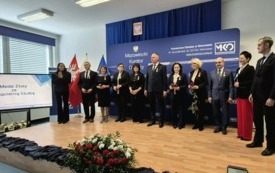 Galeria aktualności Dziś w Ciechanowie wręczono medale za długoletnią służbę przyznane przez Prezydenta RP 7