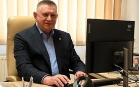 Galeria aktualności Umowa na opracowanie dokumentacji potrzebnej do budowy sali gimnastycznej przy Szkole Podstawowej nr 4 im. Papieża Jana Pawła II w Płońsku 1