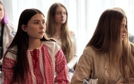Galeria aktualności Dzieci z Ukrainy odwiedziły Ambasadę w Warszawie 15