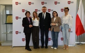 Galeria aktualności Konferencja prasowa z udziałem Ewy Lewandowskiej po zakończeniu misji w Etiopii 6