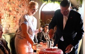 Galeria aktualności TOTU Cafe na peronie &ndash; nowa kawiarenka w wyjątkowym miejscu 2