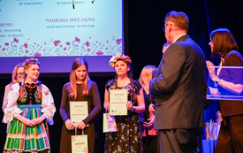 Galeria aktualności Jubileuszowa gala XXV edycji konkursu "B&oacute;g, Honor, Ojczyzna" 21