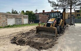Galeria aktualności Rozpoczęła się realizacja zielonej przestrzeni edukacyjnej przy Przedszkolu nr 3 w Płońsku 5