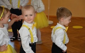 Galeria aktualności Pasowanie na przedszkolaka w Przedszkolu Przyjaci&oacute;ł Kubusia Puchatka 13