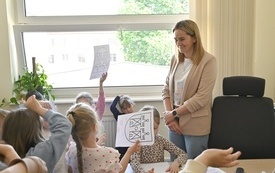 Galeria aktualności Przedszkolaki z wizytą w płońskim ratuszu 10
