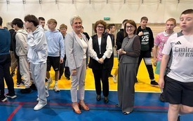 Galeria aktualności Uczniowie poznają świat służby wojskowej 1