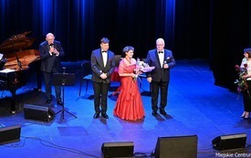 Galeria aktualności Wyjątkowy koncert z okazji Dnia Matki 21