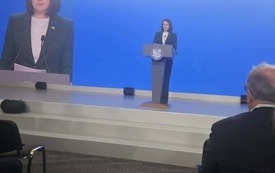 Galeria aktualności Burmistrz Andrzej Pietrasik na Międzynarodowym Szczycie Miast i Region&oacute;w w Ukrainie 4