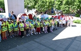 Galeria aktualności Przedszkolaki z ważnym przesłaniem 9