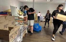 Galeria aktualności Prawie 11 kg konkretnego wsparcia dla potrzebujących mieszkańc&oacute;w Płońska 4