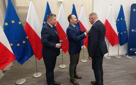 Galeria aktualności Burmistrz Andrzej Pietrasik odznaczony w Ministerstwie Spraw Wewnętrznych i Administracji 7