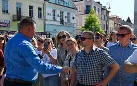 Galeria aktualności Płońsk przestrzenią dialogu i wsparcia. Burmistrz spotkał się z młodymi psychologami z Ukrainy.  34