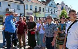 Galeria aktualności Płońsk przestrzenią dialogu i wsparcia. Burmistrz spotkał się z młodymi psychologami z Ukrainy.  37