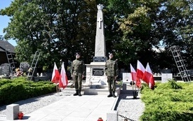 Galeria aktualności 106. rocznica Bitwy Warszawskiej &ndash; uroczystości w Płońsku 53