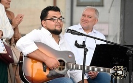 Galeria aktualności Koncert zespołu FAKIRY na płońskim Rynku&nbsp; 40