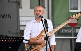 Galeria aktualności Koncert zespołu FAKIRY na płońskim Rynku&nbsp; 42