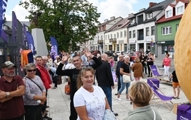 Galeria aktualności P&oacute;ł wieku wsp&oacute;lnej historii. Wyjątkowa wystawa z okazji 50-lecia fabryki ciastek otwarta 13