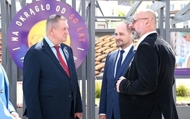 Galeria aktualności P&oacute;ł wieku wsp&oacute;lnej historii. Wyjątkowa wystawa z okazji 50-lecia fabryki ciastek otwarta 19