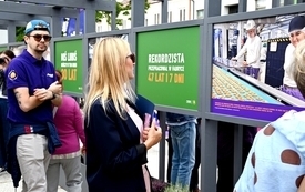Galeria aktualności P&oacute;ł wieku wsp&oacute;lnej historii. Wyjątkowa wystawa z okazji 50-lecia fabryki ciastek otwarta 42