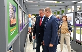 Galeria aktualności P&oacute;ł wieku wsp&oacute;lnej historii. Wyjątkowa wystawa z okazji 50-lecia fabryki ciastek otwarta 44