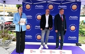 Galeria aktualności P&oacute;ł wieku wsp&oacute;lnej historii. Wyjątkowa wystawa z okazji 50-lecia fabryki ciastek otwarta 66