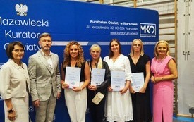 Galeria aktualności Wręczenie akt&oacute;w nadania stopnia nauczyciela dyplomowanego 1