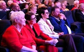Galeria aktualności Energia, uśmiech i wielka integracja &ndash; IX Płońskie Senioralia za nami 43