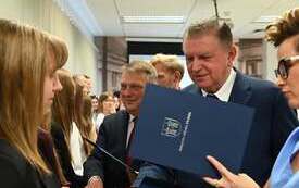 Galeria aktualności Nagrody dla najlepszych płońskich uczni&oacute;w 31