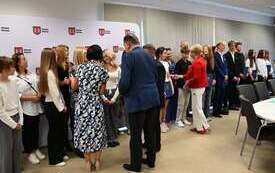 Galeria aktualności Nagrody dla najlepszych płońskich uczni&oacute;w 42