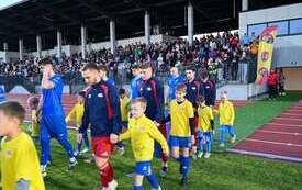Galeria aktualności Historyczna inauguracja nowego stadionu w Płońsku! PAF Płońsk zwycięża przy pełnych trybunach &nbsp; 15