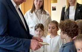 Galeria aktualności Pierwszoklasiści z wyjątkowym zaproszeniem 6