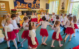 Galeria aktualności Dzień Edukacji Narodowej - występy w Przedszkolach Nr 2 i 3 3