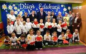 Galeria aktualności Dzień Edukacji Narodowej w Przedszkolu Nr 5 im. Jasia i Małgosi w Płońsku&nbsp; 1