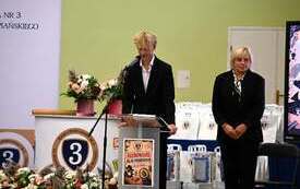 Galeria aktualności Niezwykłe ślubowanie pierwszoklasist&oacute;w w Szkole Podstawowej Nr 3 im. Stanisława Wyspiańskiego w Płońsku 25