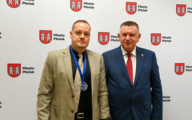 Galeria aktualności Pamiątkowe medale dla radnych 11