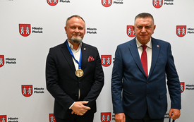 Galeria aktualności Pamiątkowe medale dla radnych 15