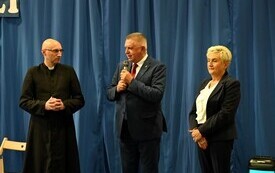 Galeria aktualności III edycja konkursu &bdquo;Niedoskonali&hellip; a święci&rdquo; w Płońsku 7