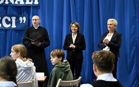 Galeria aktualności III edycja konkursu &bdquo;Niedoskonali&hellip; a święci&rdquo; w Płońsku 13