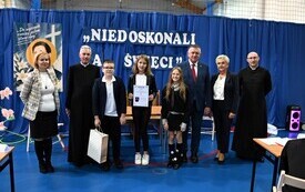Galeria aktualności III edycja konkursu &bdquo;Niedoskonali&hellip; a święci&rdquo; w Płońsku 20