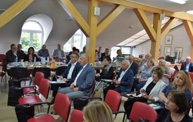 Wręczenie pamiątkowych medali Pracownikom Banku Sp&oacute;łdzielczego w Płońsku