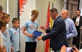 Nagrody za osiągnięcie sukces&oacute;w w sporcie i edukacji