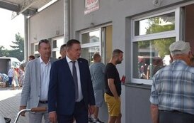 Niecodzienny gość na naszym "małym" płońskim targowisku