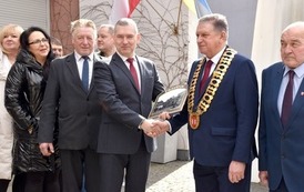 Sekretarz Ambasady&nbsp;Ukrainy w RP i delegacja z Berdyczowa na sesji Rady Miejskiej w Płońsku (31)