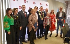 Sekretarz Ambasady&nbsp;Ukrainy w RP i delegacja z Berdyczowa na sesji Rady Miejskiej w Płońsku (17)